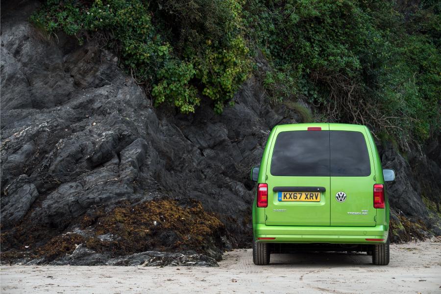  Volkswagen Caddy Kasten Trendline 2015 года  (UK) (фото 30 из 40)